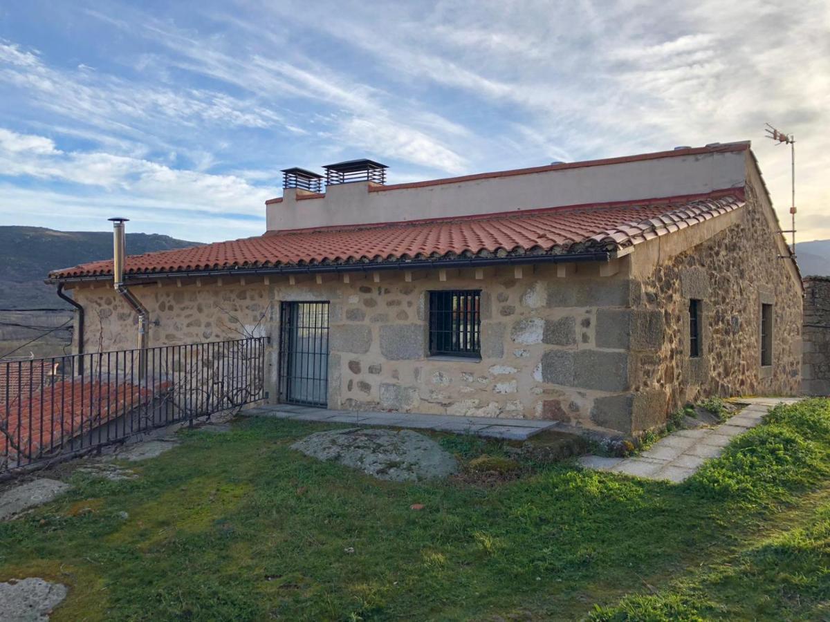 Casa Rural Fuente La Bolera Gilbuena Екстер'єр фото